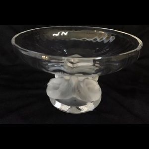 Authentic LALIQUE frosted birds.